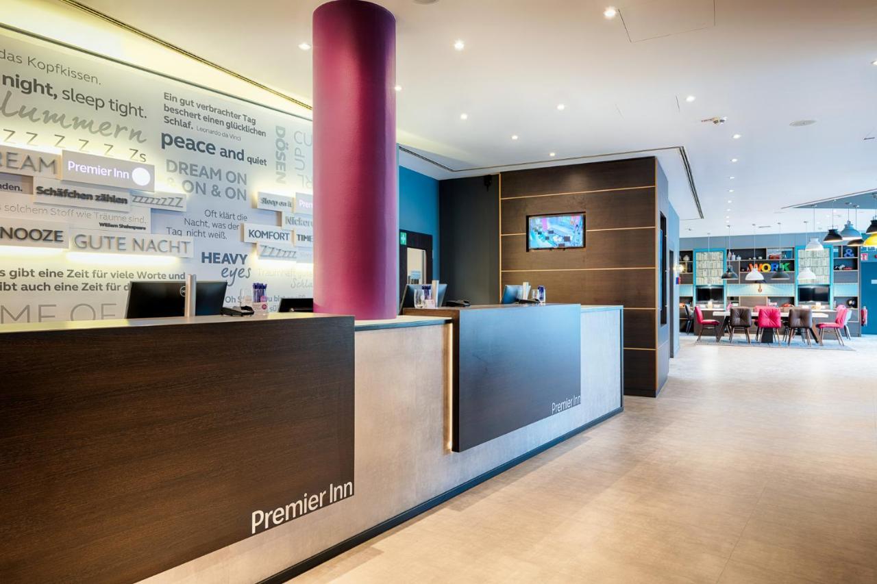 Premier Inn Stuttgart Bad Cannstatt Εξωτερικό φωτογραφία